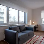 Spacious Mustamaee Apartments - Free Parking