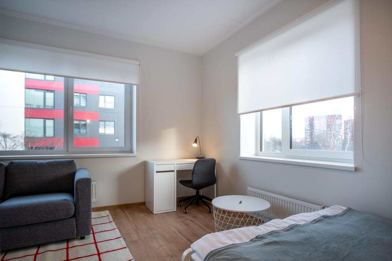 Spacious Mustamaee - Free Parking Appartement